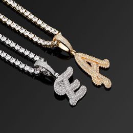 Le collier avec pendentif en forme de lettre anglaise en zirconium transfrontalier hip hop européen et américain peut être épissé avec person205x