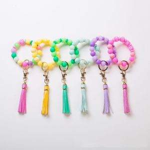 Porte-clés européens et américains bracelet fluorescent lumineux transfrontalier personnalité niche pu gland silicone perles bracelet discothèque porte-clés