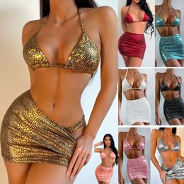 Traje de baño europeo y americano Bikini Sythy Halterneck Swimsuit de tres piezas de mujeres con backterneck sin espalda.