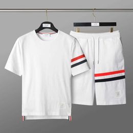 Europäische und amerikanische trendige hochwertige weiße Herren-Sets Bonzero Casual Sports Kurzarm-Shorts Hübsche Kombination