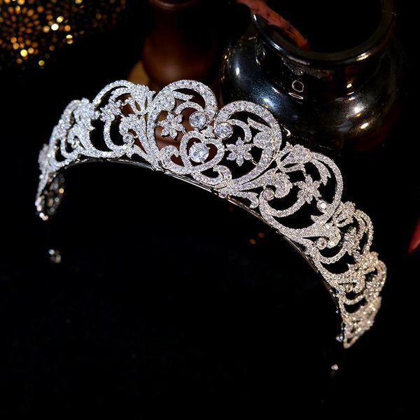 Novia europea Princesa Diana Corona Cristal Diadema Joyería Accesorios de boda Tocado nupcial Tiaras Zircon corona Headpieces2721