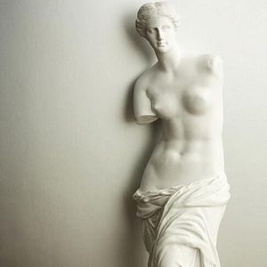 Europese karakters 29 cm hars Venus van Milo sculptuur Eros standbeeld ornamenten beeldje home decor ambachten gift240m