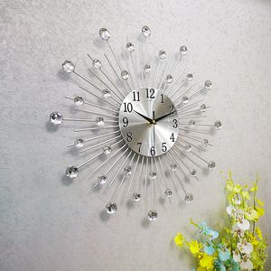 Mur de personnalité en fer forgé créatif européen moderne maison mode salon muet simple horloge à quartz décorative 210414