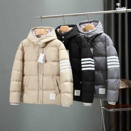 European Four Bar Warmenk Down Chaqueta con pato blanco para hombres y mujeres engrosó el invierno