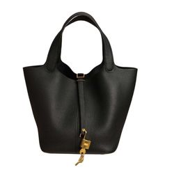 Calidad original europea 22 Picotin Lock Togo Cubo de cuero negro Marca de diseñador Mini bolso de mano Elegante para mujer Clásico Hecho a mano Sin diferencia Bolso El más alto