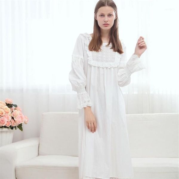 Style européen marque femmes doux plissé robe de nuit blanc rétro à manches longues princesse pur coton Vintage chemise de nuit vêtements de nuit 11201f