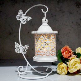 Europese stijl Iron Butterfly Hook Candle Holder Hollow Birdcage Candlestick For Home Table Decoration Ornament