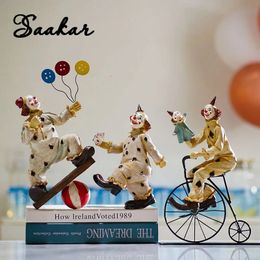 Europese Stijl Retro Vintage Circus Clown Hars Beeldjes Thuis Woonkamer Slaapkamer Pop Standbeelden Desktop Decoratie Accessoires 240116