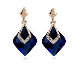Royale de style européen Royale Drop Drop Navy Blue Crystal Broques d'oreilles pour femmes bijoux de mode élégante9000390