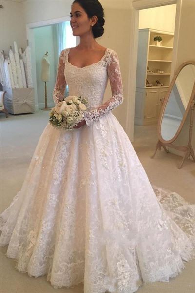 Style européen encolure dégagée dentelle robe de mariée une ligne robe de mariée avec manches pas cher Amanda Novias manches longues balayage train robes de mariée