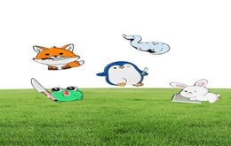 Unisexe Unisexe Rabbit Fox Frog Penguin Dinosaure Brooches Brooches Cartoon Alloy Animal Series Paint Badge Sac à dos SWEA6105174