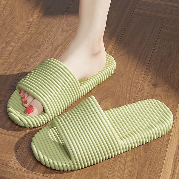 EVA pantoufles pour hommes femmes été anti-dérapant en plastique hôtels salles de bains pantoufle ménages sandales vert