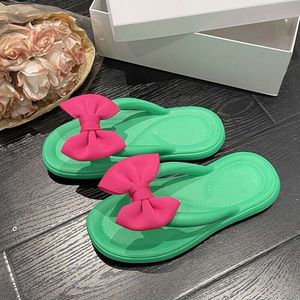 Eva -slippers met schattige boog roze groene rubberen flats slippers voor dames dames meisjes zomer sandalen strandkamer schoenen 482