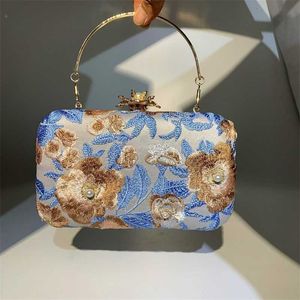 Avondtasje Borduren Bloem Kralen Retro Stijl Damestassen Formeel Feest Bruiloft Portemonnees Clutch