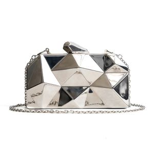 Avondtasje Handtassen Metaal Hoge kwaliteit Zeshoekige Koppelingen Mode Geometrisch Mini Feest Zwarte Portemonnee Zilver Goud Box Clutch 231026