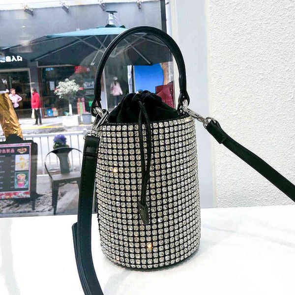 Bolso de noche brillante con diamantes de imitación, bolso de mano para mujer, nueva tendencia coreana 2022, bolso de mano con diamantes plateados, bolso de mano pequeño para mujer, bolso de hombro 220622