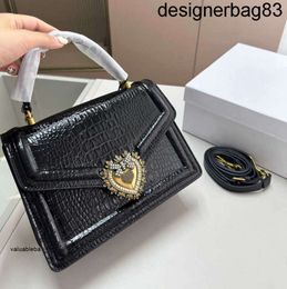 Sac de soirée Fourre-tout pour femme Sac à main de luxe DG Designer Épaule Bandoulière Dévotion Mode Noir Portefeuille Amour Boucle Crocodile Motif Femmes Embrayage