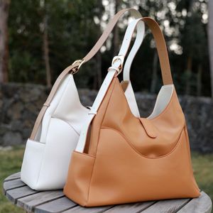 Avondtassen 2022 Bay Bag Underarm Leren Niche Grote Capaciteit Evenaar Draagbare Schouder Messenger Women