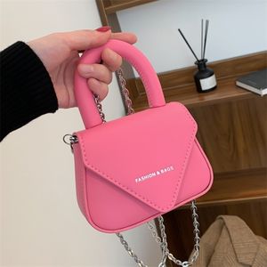 Sacs de soirée 2023 Marque Femmes Pink Orange Mini sac à main et sacs à main Small épaule chaîne de lèvres crossbody Clutch 230729