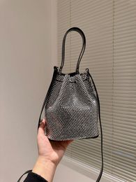 Bolsas de noite 2023 Moda Mini-Bolsa Handicon Designer de Couro de Alta Qualidade Feminina com Diamante Incrustado - Mensageiro de Ombro