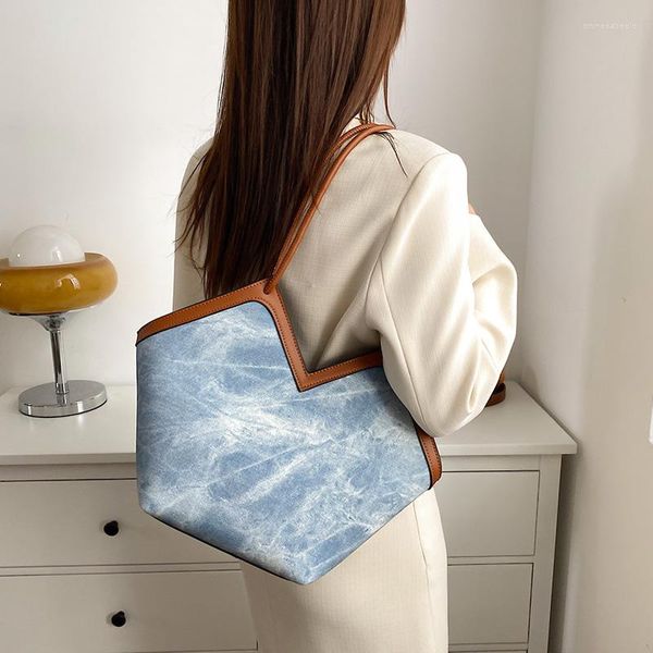 Bolsos de noche 2023 ins -women vintage big bucket bolso femenino marrón azul puro de cuero hombro hombro y carteras simples