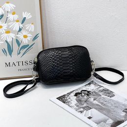 Abendtaschen 2023 Mini Schlangenmuster Umhängetasche Echtes Leder Frauen Umhängetasche Blume Geprägte Kleine Handtaschen Clutch Drei Reißverschlüsse Geldbörse