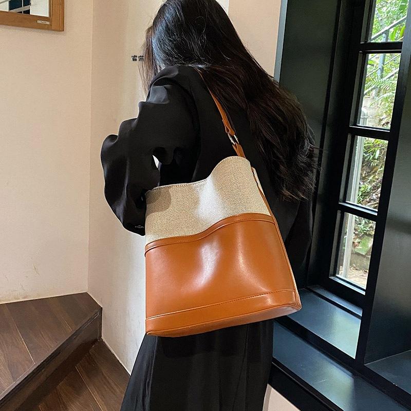 Evening Bags 2023 Simple Bucket Bag Large Capacity Versatile Ins Fashion Handbag Korean Women's Contrast Color Crossbody Shoulder