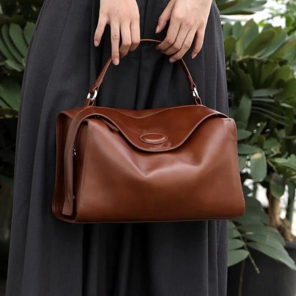 Sacs de soirée 2023 Hiver Véritable Cuir Femmes Boston Haute Qualité Rétro Cowskin Sac à main Femme Épaule Messenger Sac Commute Totes