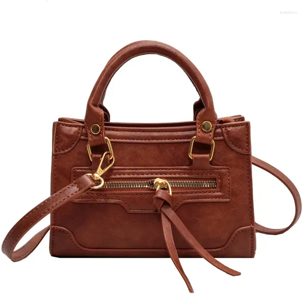 Bolsas de noche 2024 Moda Tendencia Bolso Retro Versátil Bolsa de hombro que fluye fresco Tidal Wind Blast Street Crossbody Mujer