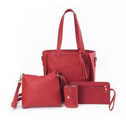 Sacs de soirée 4pcs / Set Mode Dames Modèle Cuir Épaule Bandoulière Femmes Sac Set Bourse PU 231006