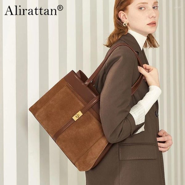 Sacs de soirée Aliattan Grosted Leather grande capacité Single Single Women's Commutiting Sac Handheld Messenger Wholesale