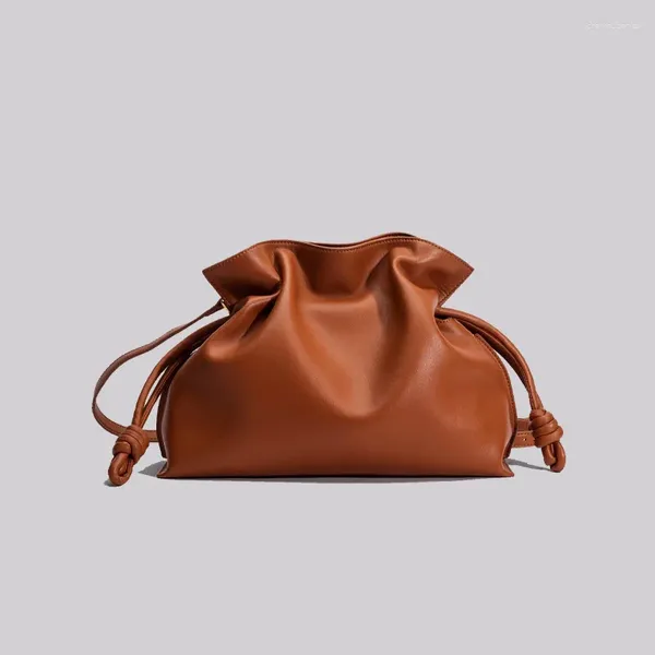 Sacs de soirée Arrivée Véritable Sac à bandoulière en cuir véritable pour femmes Taille moyenne Sac à main décontracté et polyvalent Lucky