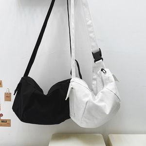 Avondtassen zwart en wit hbag mode nylon schouder voor mannen vrouwen lichtgewicht vaste kleur rugzak Japanese diagonaal 230308