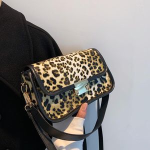 Bolsos de noche Diseñador de la marca Leopard Impreso Bolso de hombro de las mujeres Moda Bolso simple Pequeño cuadrado Crossbody