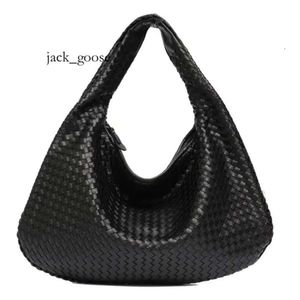 Sacs de soirée Marque Vegan Leather Hobo Sac à main Fe femme à main décontractée à la main