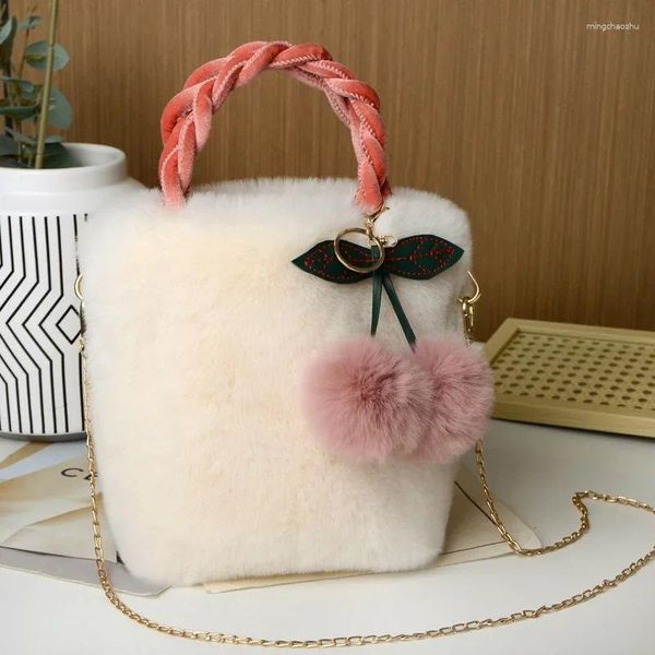 Bolsas de noche Bolsa de cubo de cereza Estilo rural de mujer Bolso diario de peluche Maquillaje de piel artificial Moda Linda bola Intercambio de billetera