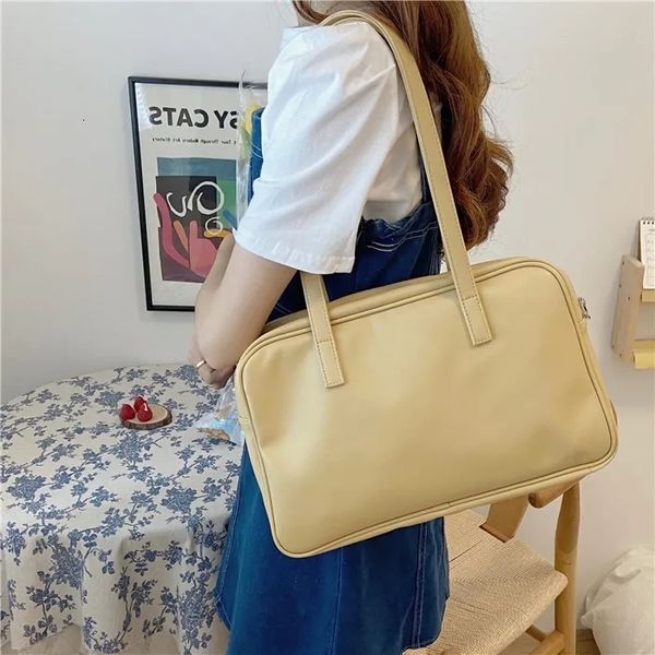 Bolsas de noche estilo universitario chicas estudiante hombro pu cuero mujeres diario axila gran capacidad moda damas pequeños bolsos de mano 230203