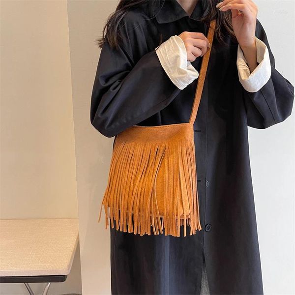 Sacs de soirée Corduroy Tassel Épaule Femme En vente 2023 Mode Polyvalent Solide Zipper Bourse Haute Capacité Bolsas Femininas