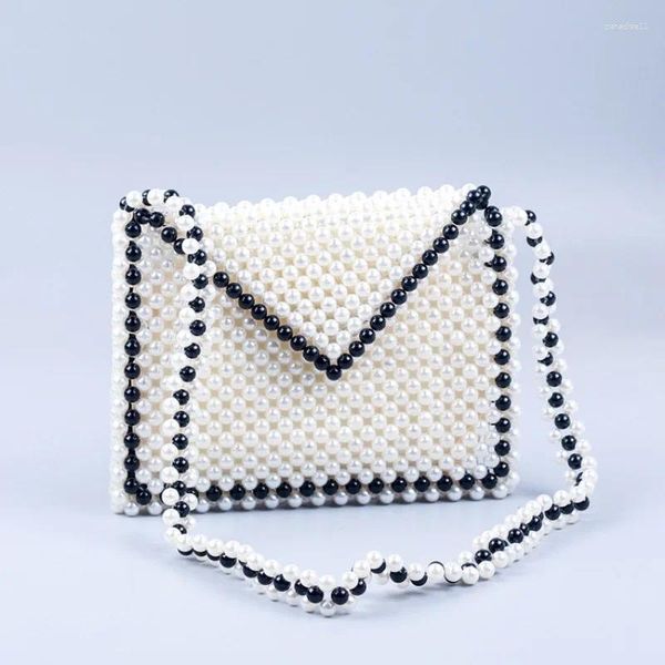 Sacs de soirée personnalisés enveloppe de perle Simple Crossbody for Woman Fashion Black White Splice Bouded Woven Women's Bag de femme