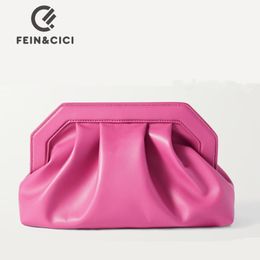 Borse da sera Pochette di design borsa da donna in pelle pu borsa da donna gnocchi rosa rosa borsa da cuscino increspato Borsa da viaggio Trend 230804