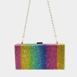 Bolsos de noche Bolso de noche Moda Rainbow Colors Clutch Purse para Prom Night Out Dating Party Banquet 230727