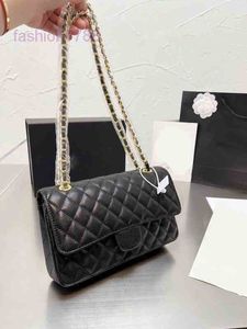 Avondtassen Avondtassen CF-schoudertassen Luxe merkmode Eenvoudig klein vierkant Lingge Flap Womens Designer Chain-handtassen