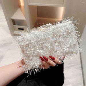 Sacs de soirée Fashion Clutch Wedding Party for Womens Tendy White Tassel Temperrament Small Square Sac avec épaule en chaîne