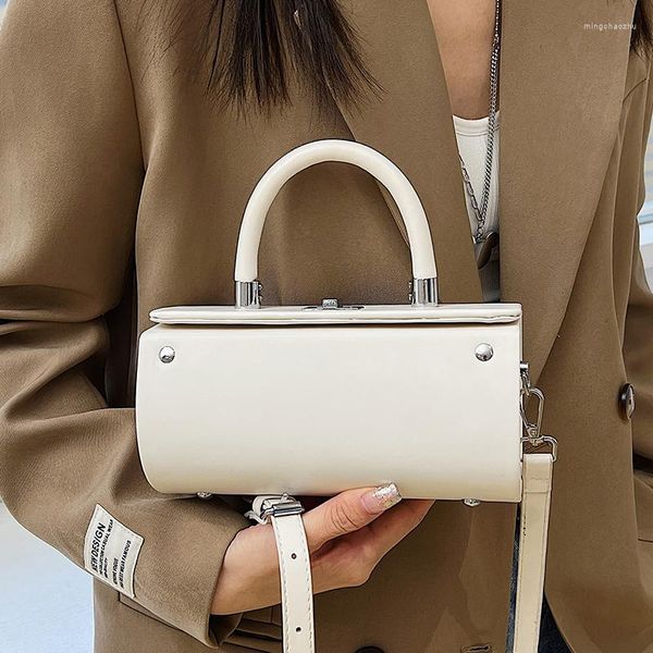 Sacs de soirée créateur de mode épaule étui rigide pour femmes luxe 2023 en bandoulière sac à main marque fourre-tout sac à main décontracté petit sac banane