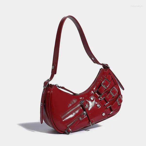 Bolsas de noche FIRMRANCH Retro Cremallera Cinturón Hebilla Diseño Estilo de motocicleta Un hombro para mujer Bolsa de axila Laca brillante Calle de cuero