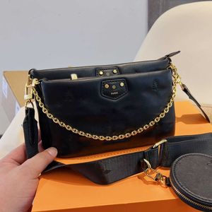 Bolsos de noche Francia Marca Clásica Pochette Accesorios Bolsos de hombro Tela de plumón de alta calidad Bolso bandolera de flores viejas Moda Invierno Mujer Mensajero