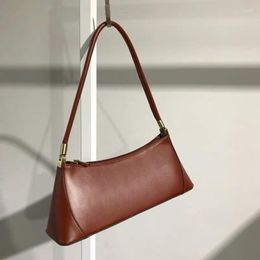 Bolsas de noche Estilo francés Bolsa de axila para mujer 2023 Nicho Tendencia occidental Otoño Portátil All-Match Ins Hombro Vintage Lady Bolso