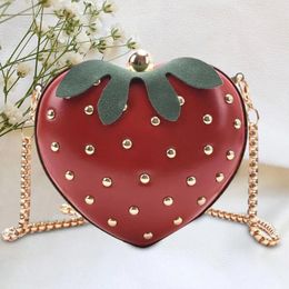 Sacs de soirée Filles Fraise Bourse PU Cuir Élégant Sac Pochette Sac À Main En Forme De Fruit Portefeuille Pour Dames Événements De Voyage Fête De Mariage