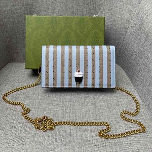 Sacs de soirée Sac à main 22 nouveaux sacs à la mode Rose Stripes Purse Blue Old Flower Wallets Chain Crobody Clutch Bag Canvas Leather Fold Card Bag Coin Pouch with Hook
