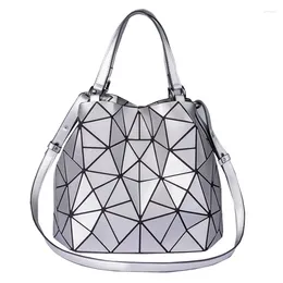 Avondtassen handtassen bao voor dames 2024 Designer luxe tote bucket tas mode geometrisch crossbody schouder messenger hand zilver
